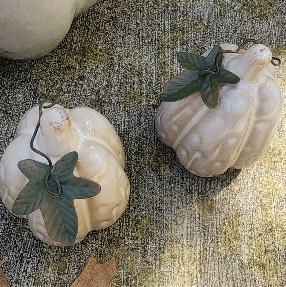 Ceramic Pumpkin Decor Set in Cream - Picture 2 of 6